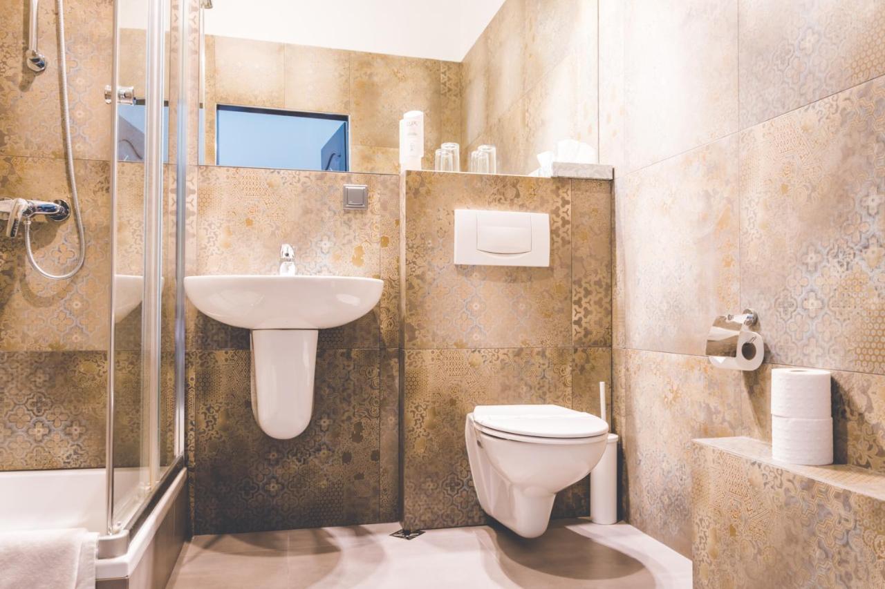 Hotel Floryan Old Town Красков Екстериор снимка