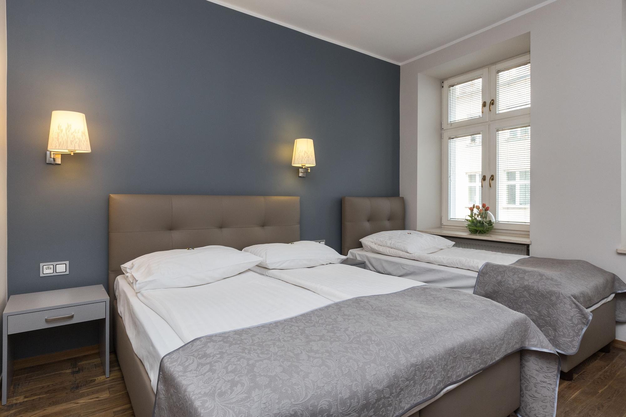 Hotel Floryan Old Town Красков Екстериор снимка