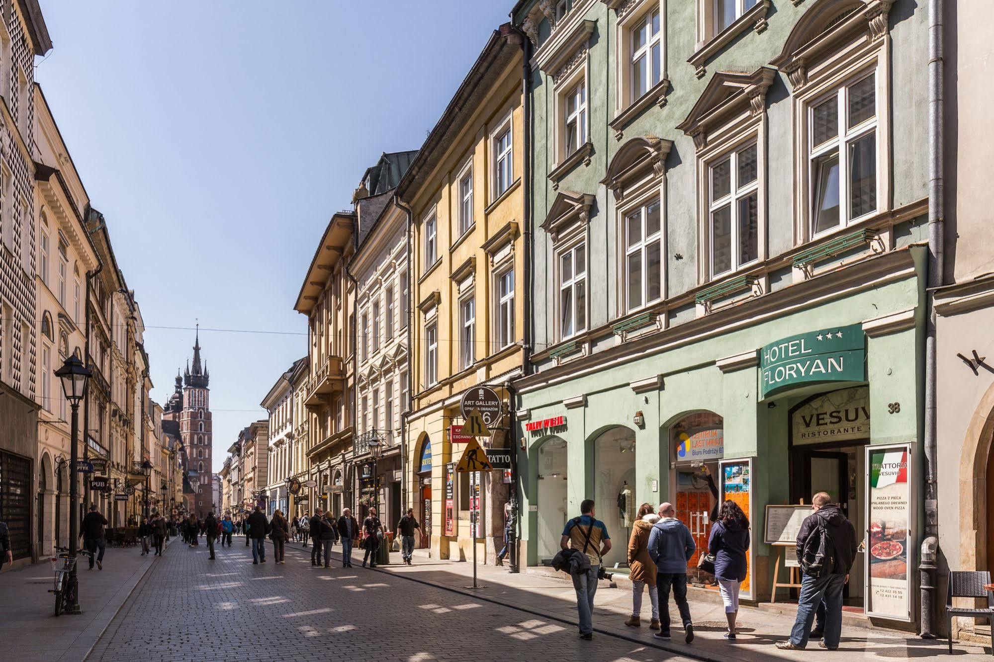 Hotel Floryan Old Town Красков Екстериор снимка